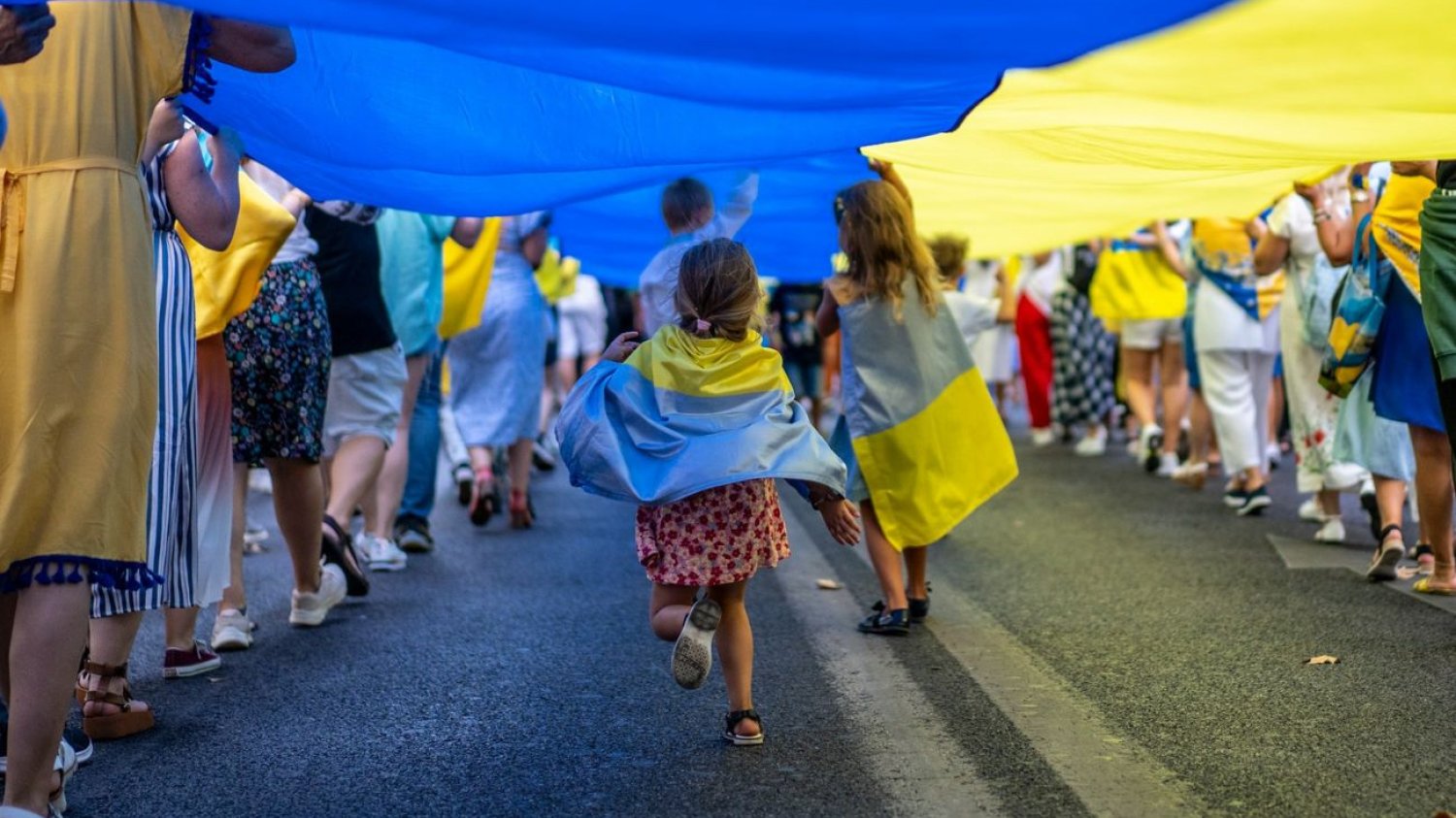 Nowa, szokująca broń na froncie wojny w Ukrainie: dzieci 