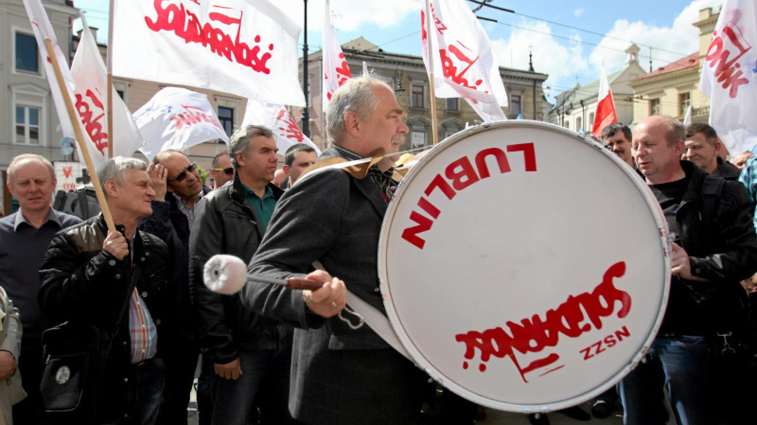 Związkowcy Solidarności z PZL Świdnik rozpoczną zbieranie podpisów pod projektem ustawy mających faworyzować polskich producentów w przetargach na dostawę sprzętu dla wojska.