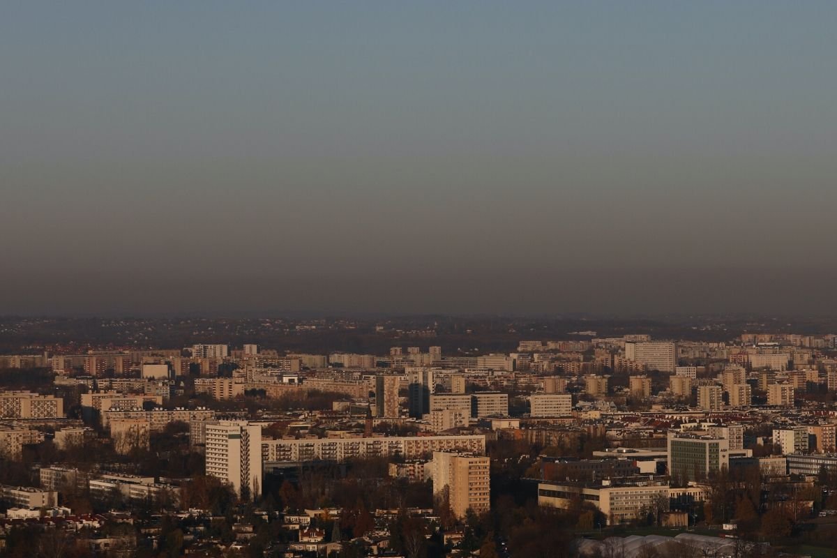 Z danych satelitarnych ESA wynika, że z kwarantanny Europa wyjdzie z lepszym powietrzem.