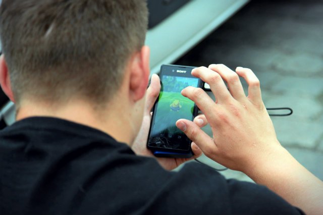 Według statystyk straży pożarnej, urządzenia elektroniczne, które są stałe podpięte do prądu, odpowiadają za co siódmy pożar