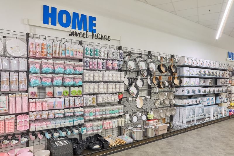 sieć sklepów TEDi oferuje różne produkty, m.in. akcesoria kuchenne.