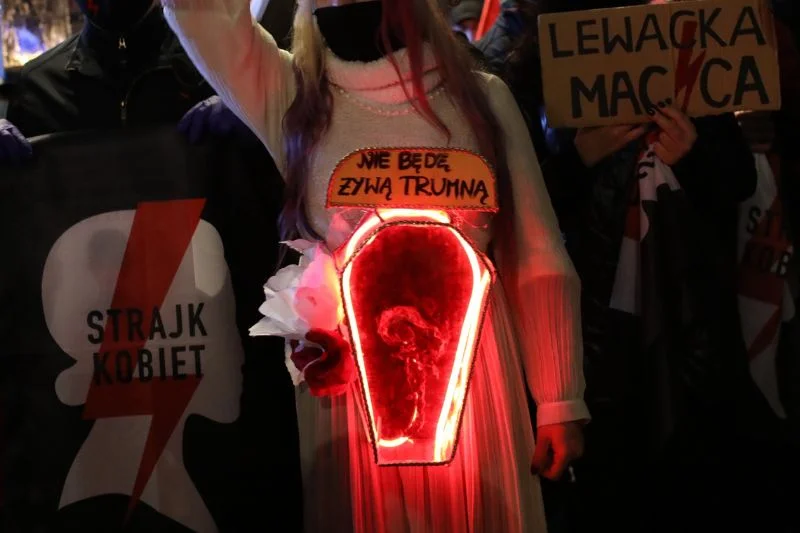 Prawne ograniczenie aborcji jej nie wyeliminuje.