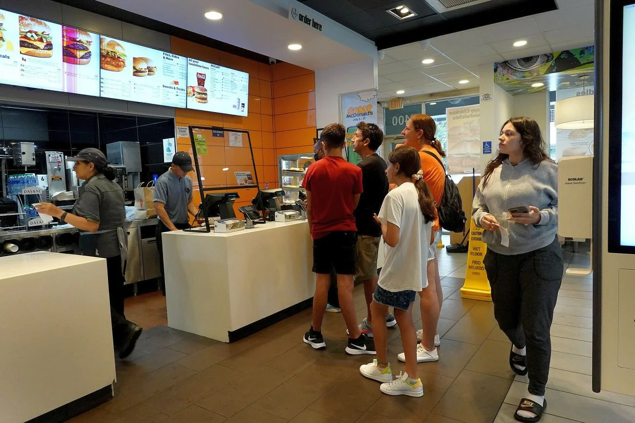 Wyjaśniła się kwestia szybko rosnących cen jedzenia w McDonald's.