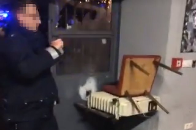 Zdewastowany lokal "Chmury".