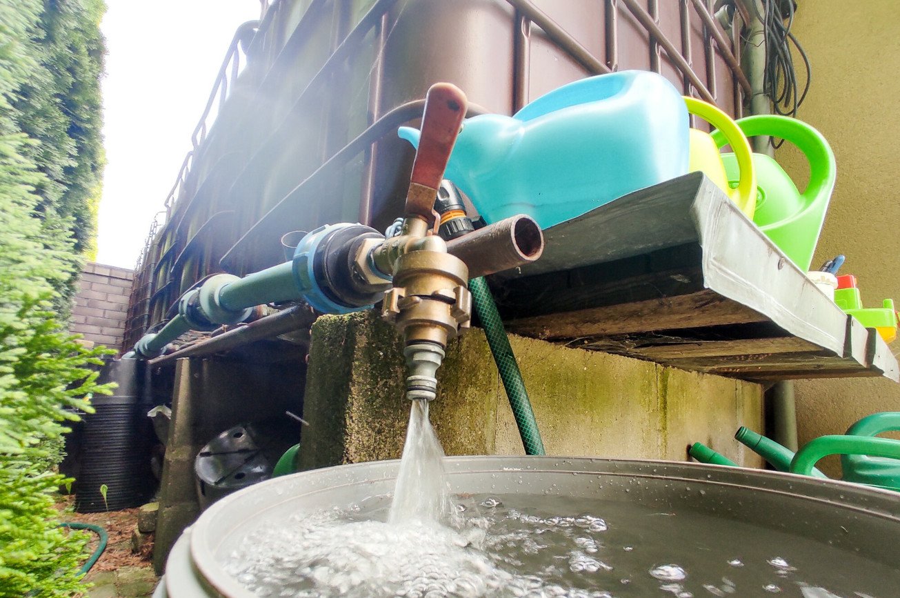 Za złe odprowadzanie deszczówki można otrzymać wysoką karę