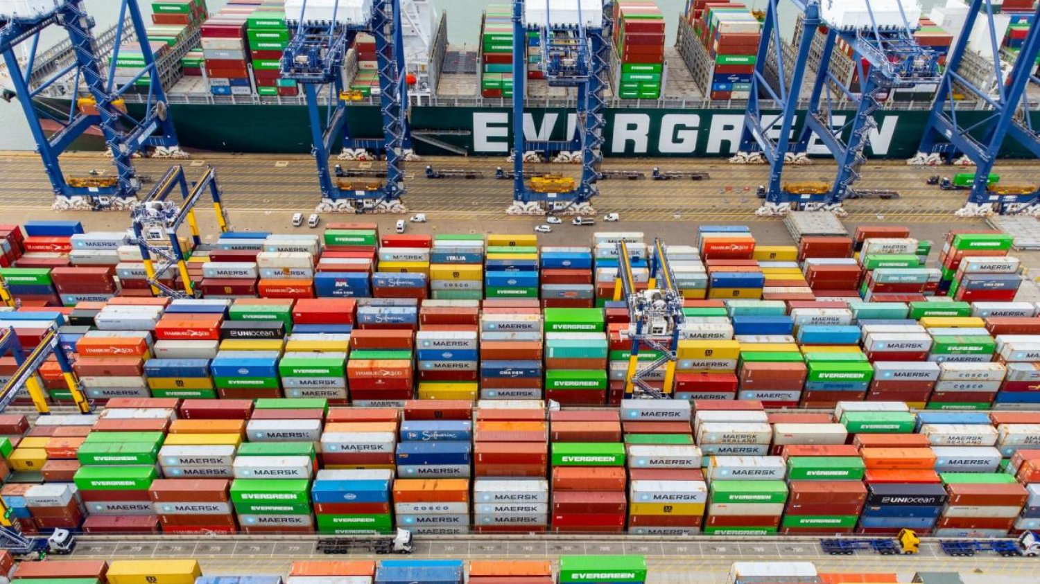 Zablokowany Port Felixstowe w Suffolk, Wielka Brytania