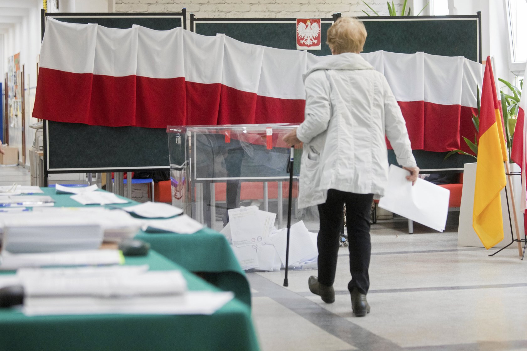 Głosy w wyborach parlamentarnych dają nie tylko władze, ale również subwencje dla partii w Sejmie.