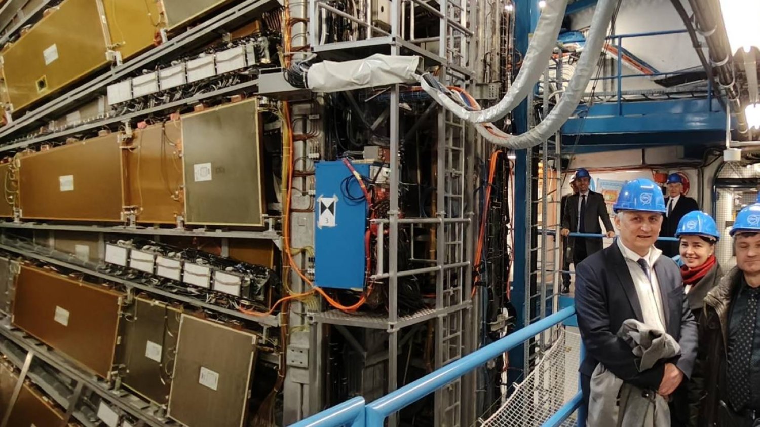 Przedstawiciele Politechniki Krakowskiej z wizytą w LHC.