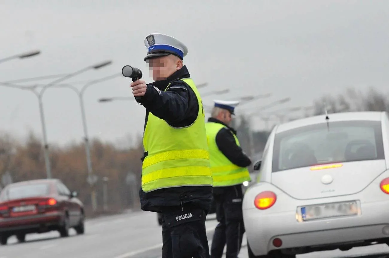 policjanci drogówki