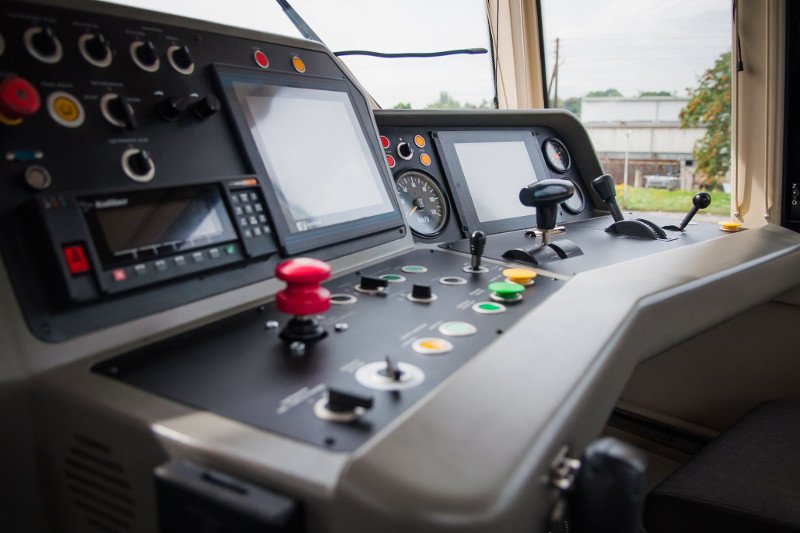 Wnętrze jednego z modeli lokomotywy powstałej w zakładach Newagu.