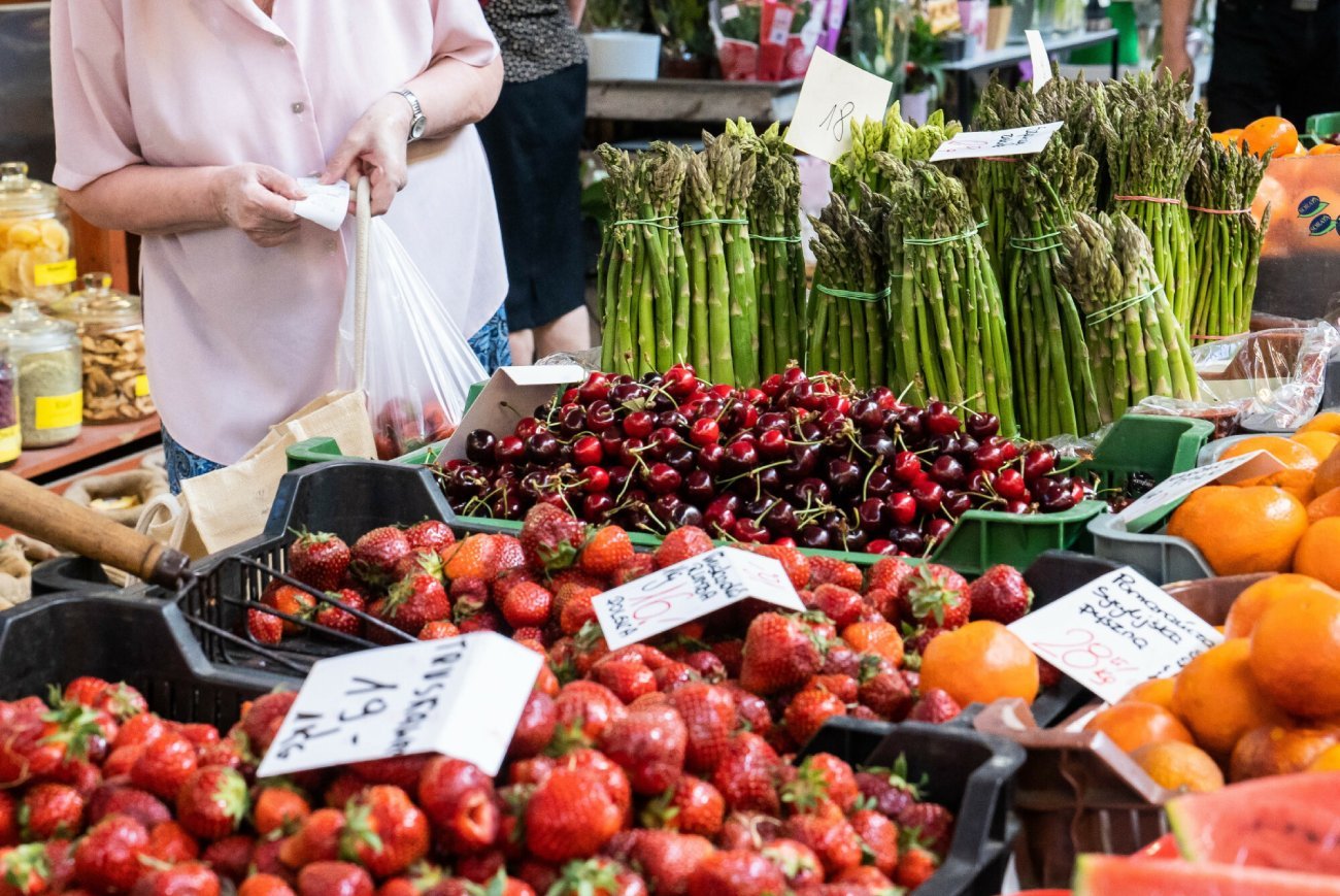 Ile kosztują czereśnie?