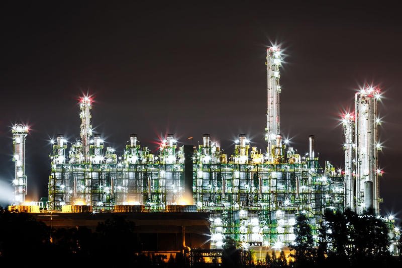 Zasilanie awaryjne wykorzystywane jest w energetyce, ciepłownictwie czy telekomunikacji.