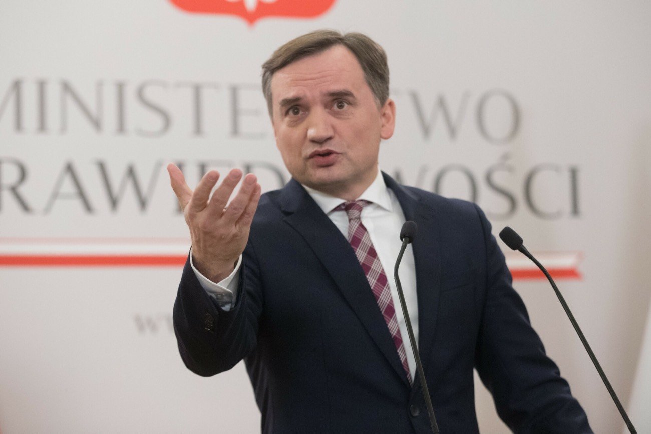 Zbigniew Ziobro staje po stronie sędziów. Kolejny rozdźwięk w rządzie