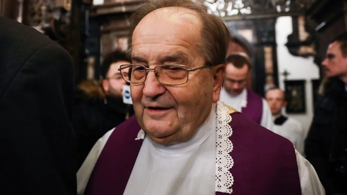 Telewizja Trwam o. Rydzyka zanotowała w zeszłym roku zauważalny spadek oglądalności. Spadła w rankingu z 30. miejsca na 45.