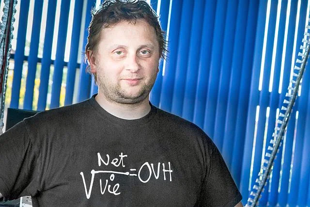 Octave Klaba, szef OVH, tłumaczy jak doszło do awarii, która odcięła od sieci pół Europy