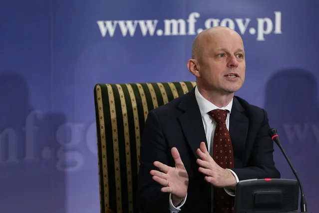 Minister Finansów, Paweł Szałamacha, ogłosił, jak rozwiązania w branży IT mają pomóc wyłapywać oszustów podatkowych.
