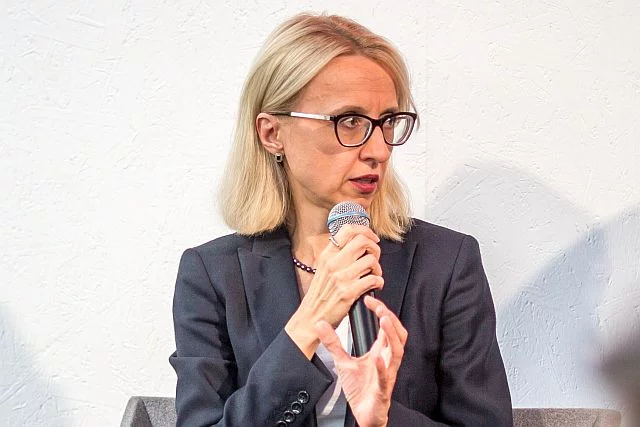 Minister Finansów, Teresa Czerwińska chce precyzyjnie namierzać oszustów podatkowych