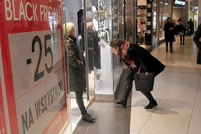 Black Friday miał być świętem dla polskich handlowców. Ale promocje w zasadzie nie odbiegają od tego, co oferują oni przez większą część roku