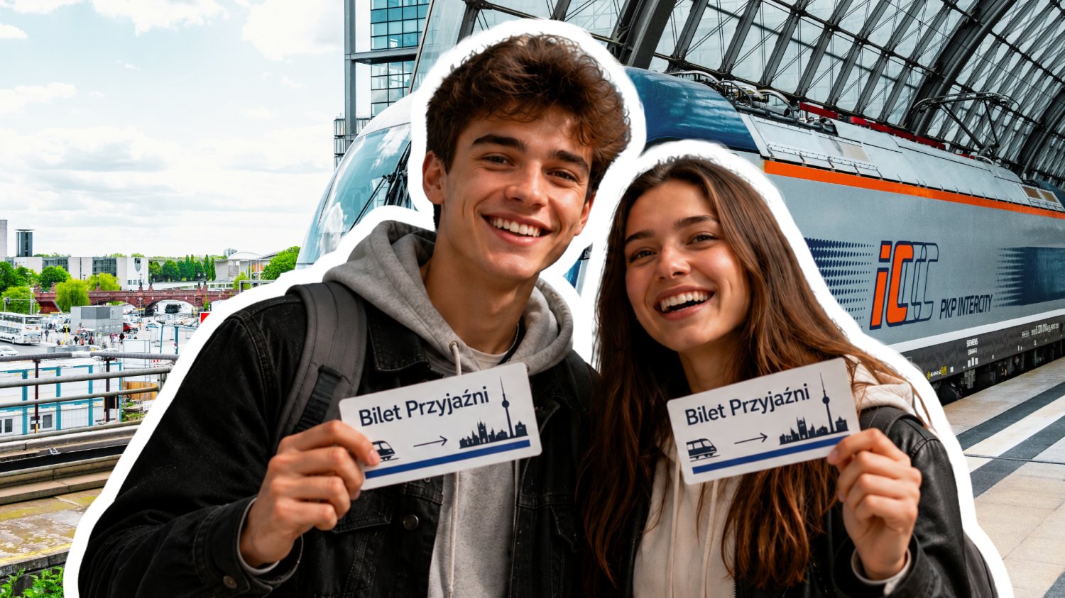 Mężczyzna i kobieta w wieku 18-27 lat z Biletami Przyjaźni w ręku. W tle pociąg PKP Intercity na stacji w Berlinie