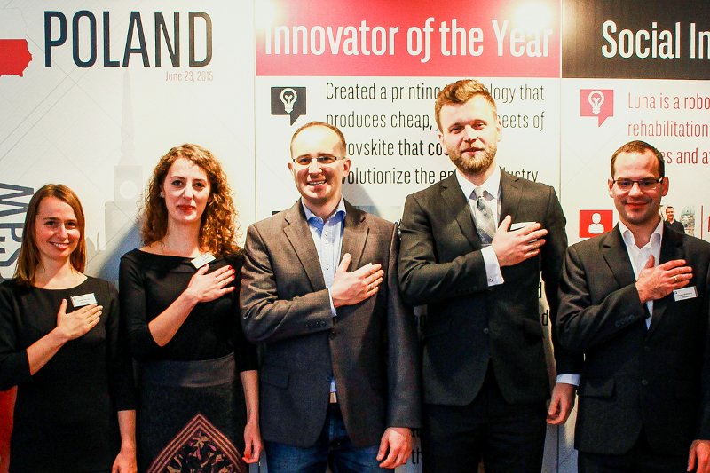 Część wyróżnionych osób w pierwszej polskiej edycji Innovators Under 35.