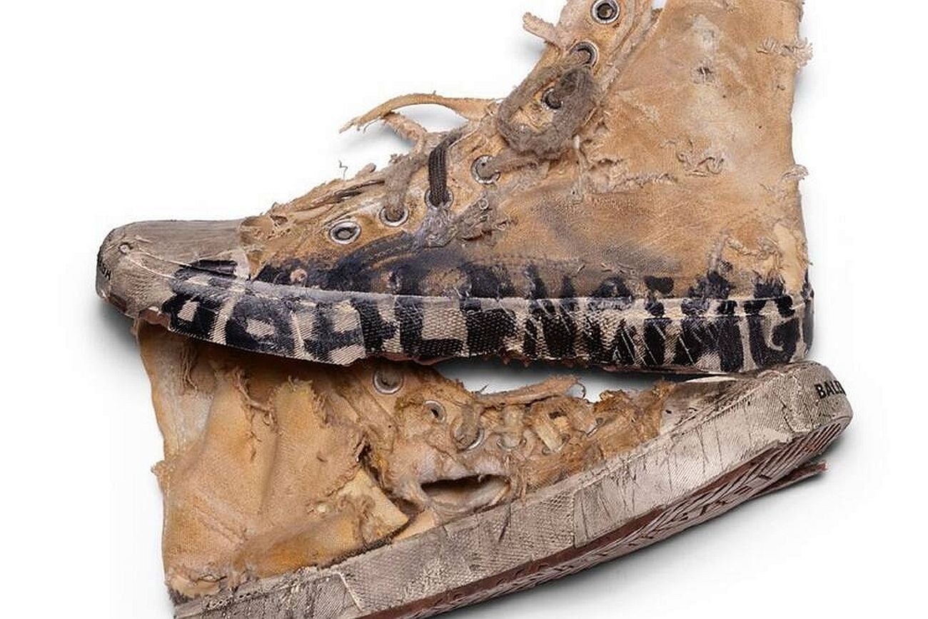 Za takie trampki Balenciaga żąda kilku tysięcy złotych