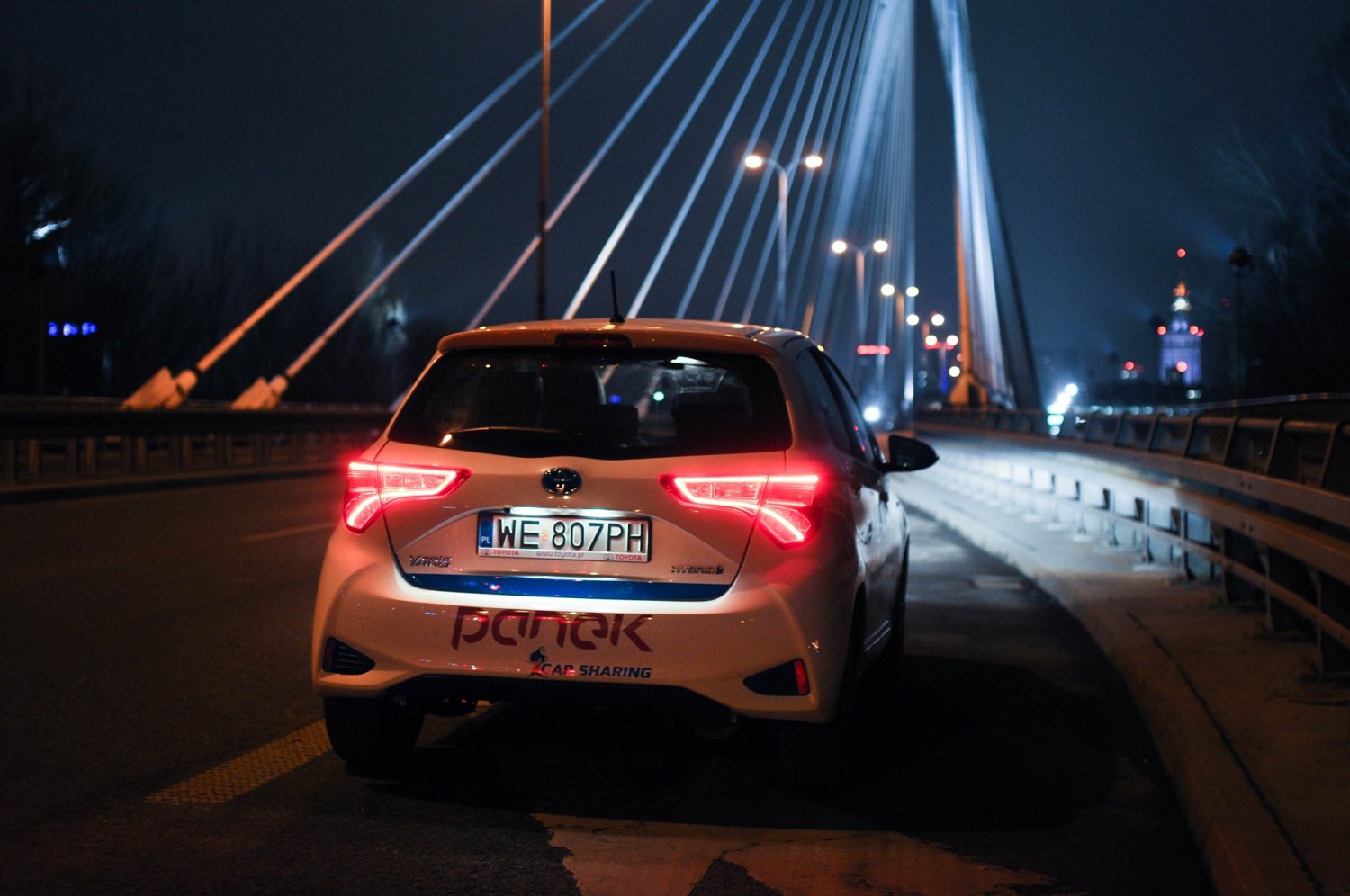 Spora gotówka została znaleziona w samochodzie na minuty.