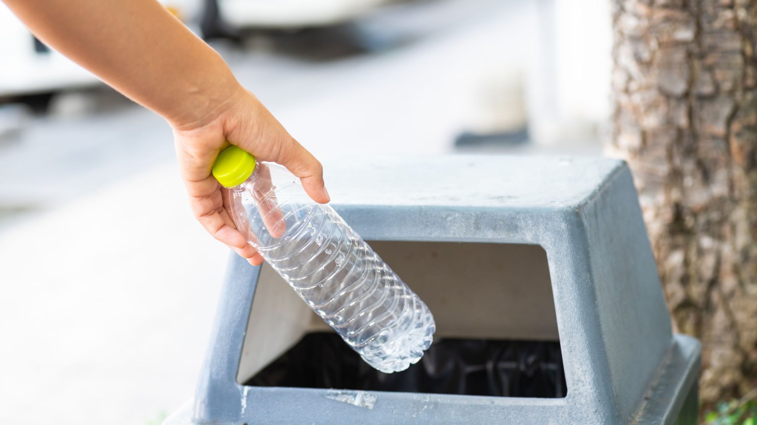 Rosnąca ilość plastikowych odpadów to poważny ekologiczny problem. Nad jego rozwiązaniem pogłowią się uczestnicy konkursu Science Challenge Day.