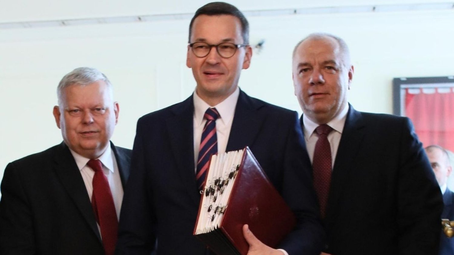 W budżecie na 2021 r. planowana jest jedynie niewielka podwyżka pensji minimalnej.
