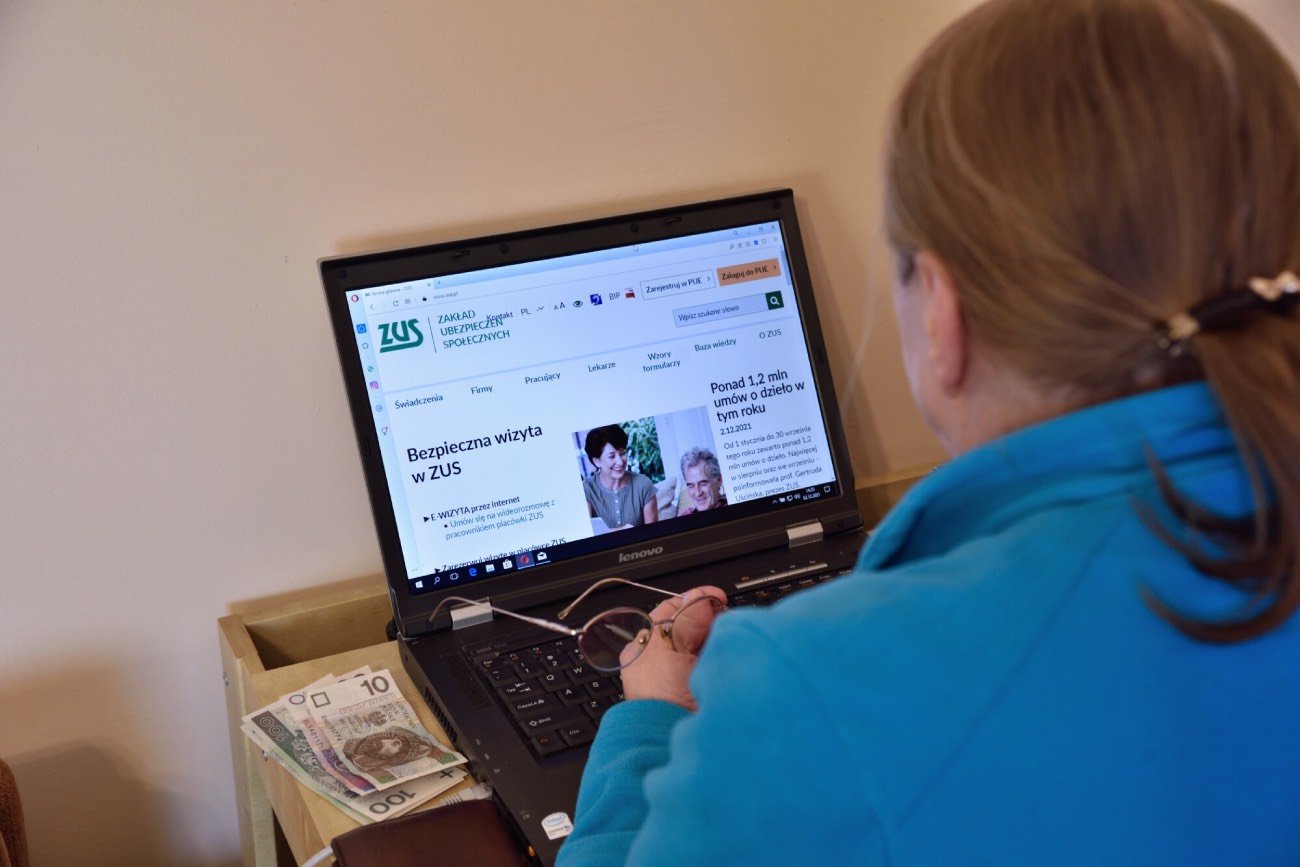 Waloryzacja emerytury 2023 i wypłata trzynastek. Ile pieniędzy wpłynie na konto?