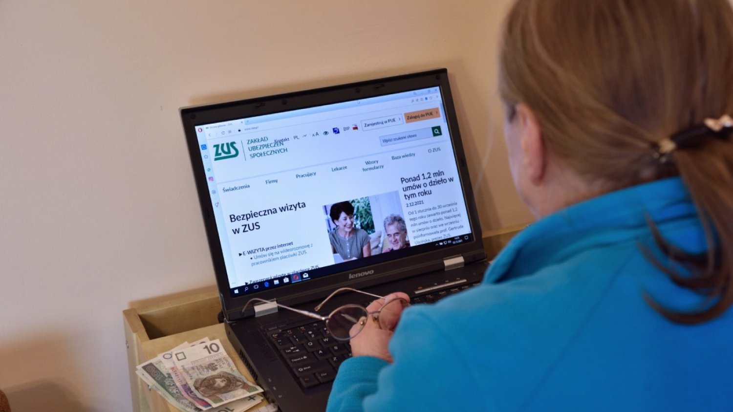 Waloryzacja emerytury 2023 i wypłata trzynastek. Ile pieniędzy wpłynie na konto?
