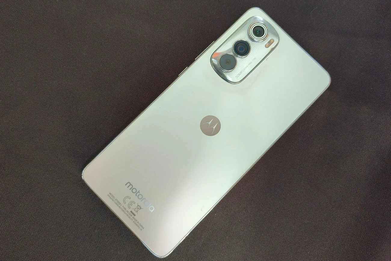 Motorola edge 30