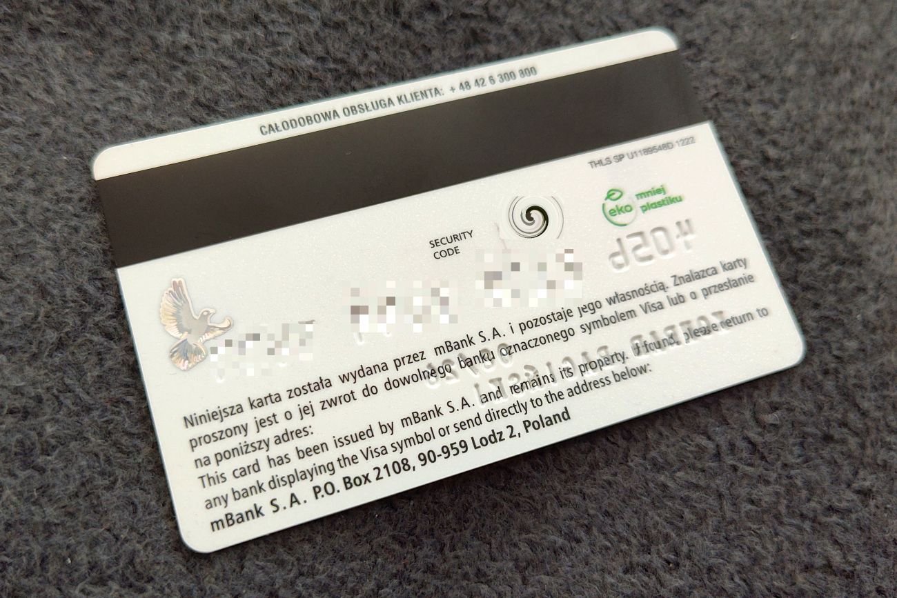 Nowe karty nie mają już miejsca na podpis.