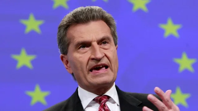 Günther Oettinger, Komisarz UE ds. gospodarki cyfrowej i społeczeństwa.