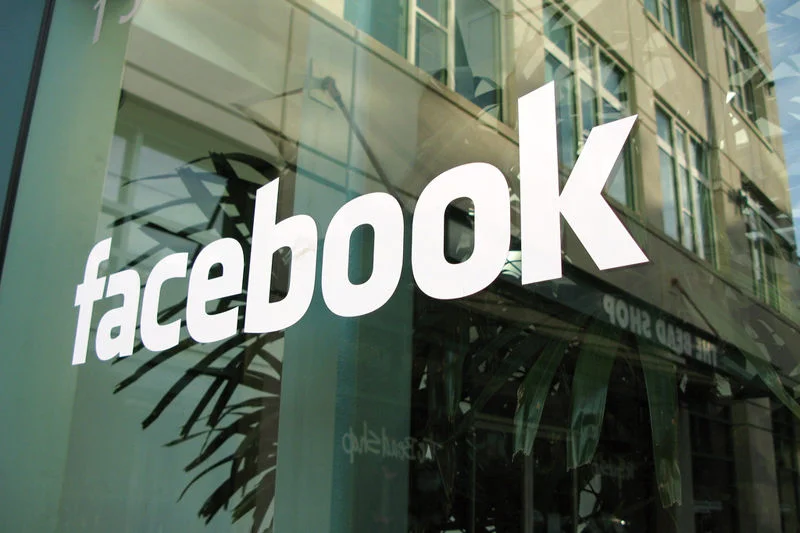 Facebook rośnie z kwartału na kwartał.