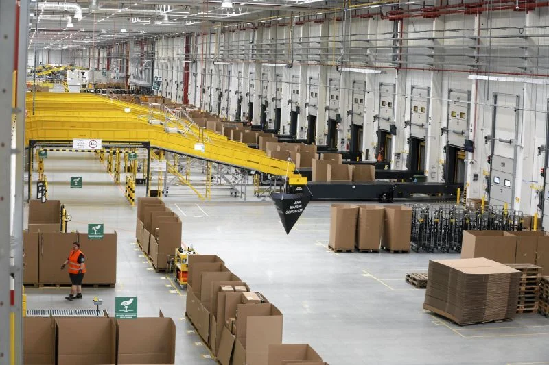 Centra logistyczne Amazona szukają kolejnych pracowników