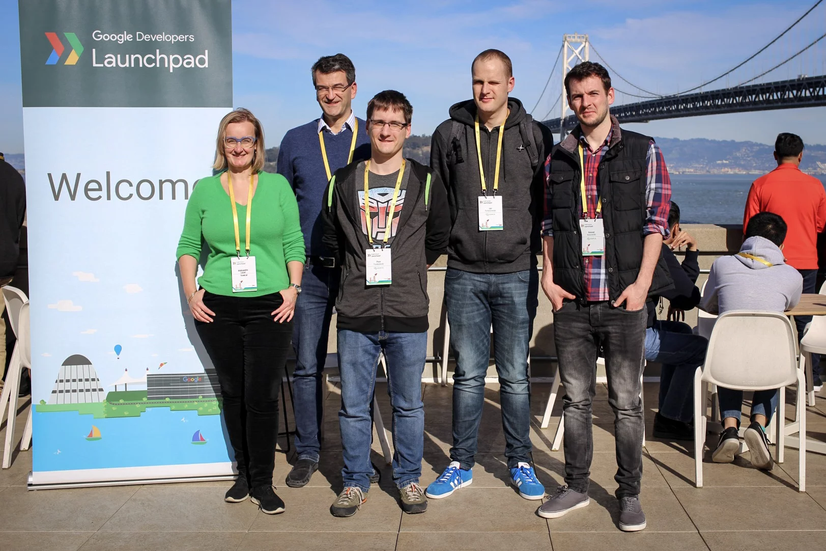 Reprezentacja szopi.pl na akceleratorze Google w San Francisco. Od lewej Aleksandra Lazar, Zbigniew Płuciennik, Piotr Frankowski, Jan Potworowski, Konrad Koryciński. Zespół liczy w sumie 15 osób, a klientów obsługuje 140 dostawców zakupów