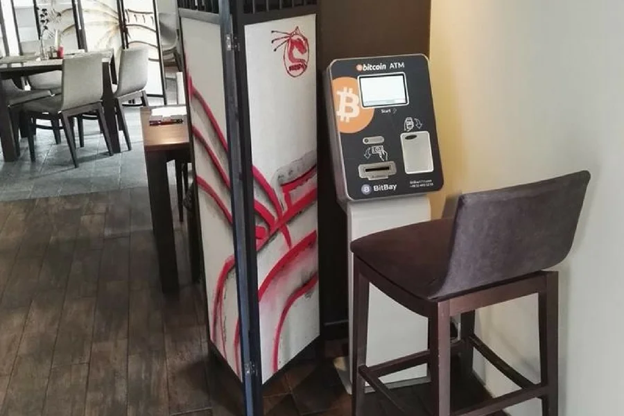 Automat do kupowania BTC w Narada Sushi Group.