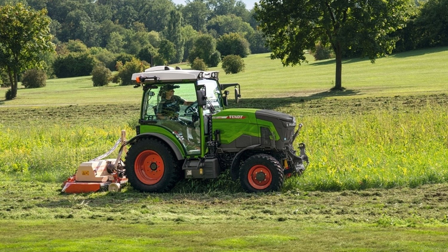 Pierwszy elektryczny traktor w Polsce? Wirus elektromobilności zaczął zarażać polską wieś traktor elektryczny Fendt