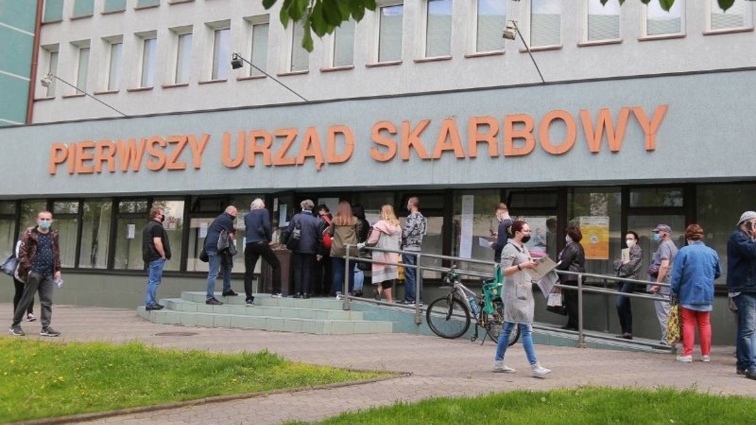 Sprawdziliśmy, ilu przedsiębiorców w Warszawie wynegocjowało z urzędem skarbowym odroczenia podatków.