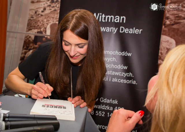 Ideą marki Sukces Pisany Szminką jest wspieranie i promowanie przedsiębiorczości wśród kobiet