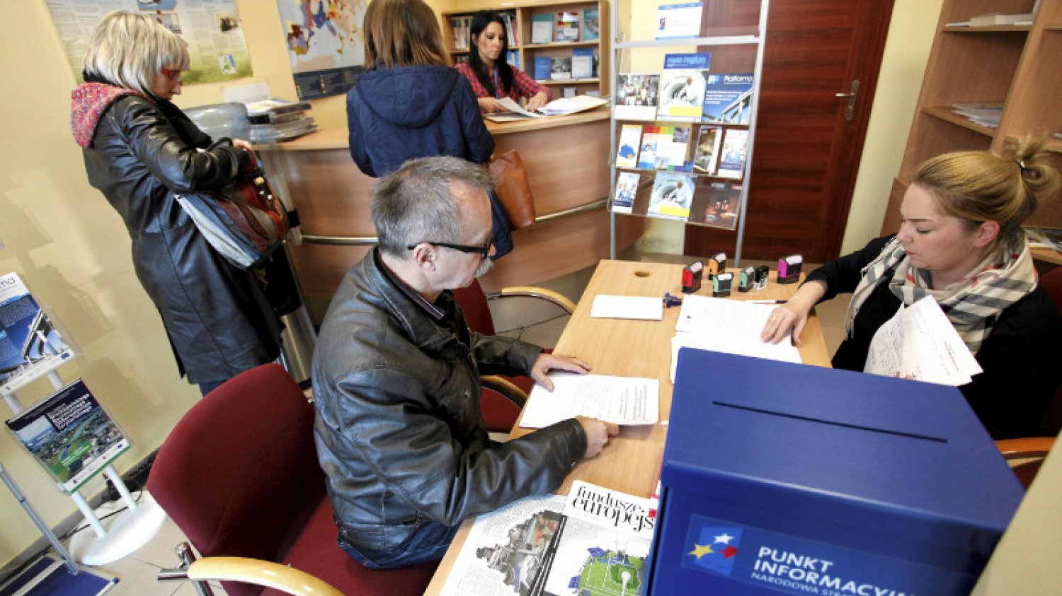 Punkt Informacyjny Funduszy Europejskich przy ulicy Szyperskiej w Poznaniu.
