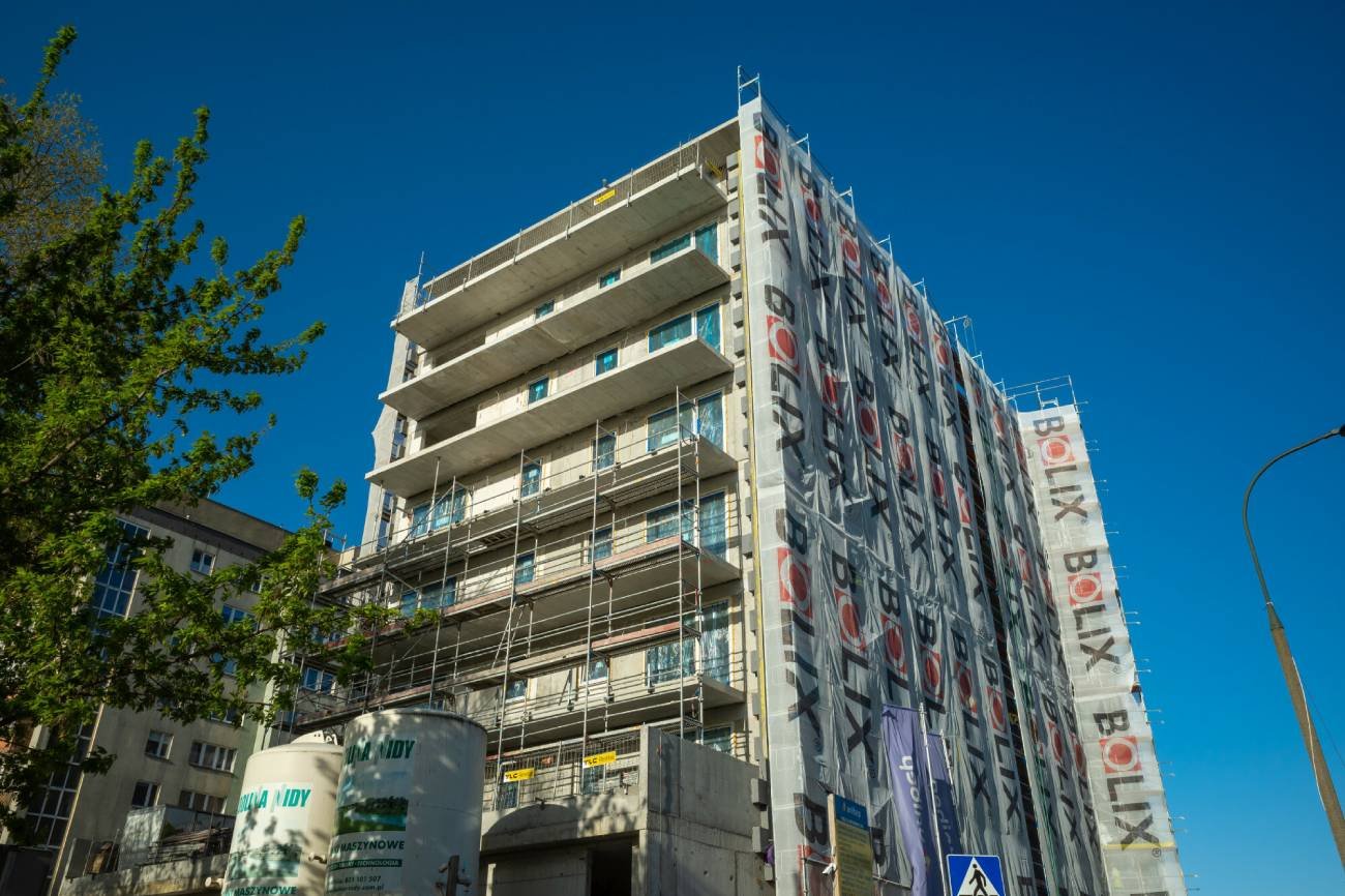 Niskie zarobki Polaków a ceny nieruchomości.