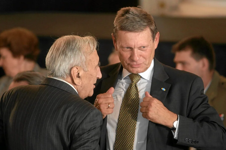 Najpotężniejszy minister finansów III RP. Tadeusz Mazowiecki i Leszek Balcerowicz.