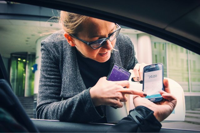 Uber inwestuje w Polsce kolejne miliony i zatrudni 230 nowych osób