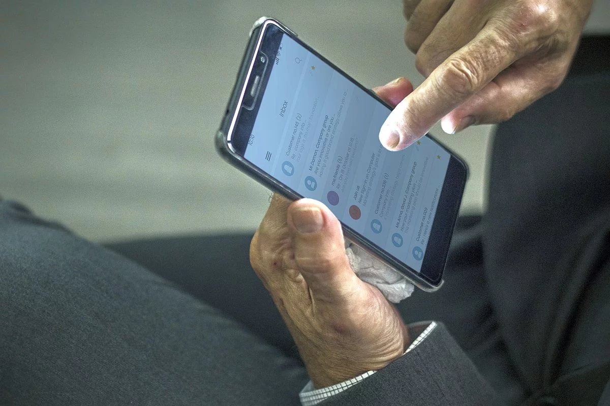 Podziękowania i pozdrowienia są na samym szczycie najczęściej wysyłanych wiadomości e-mail.