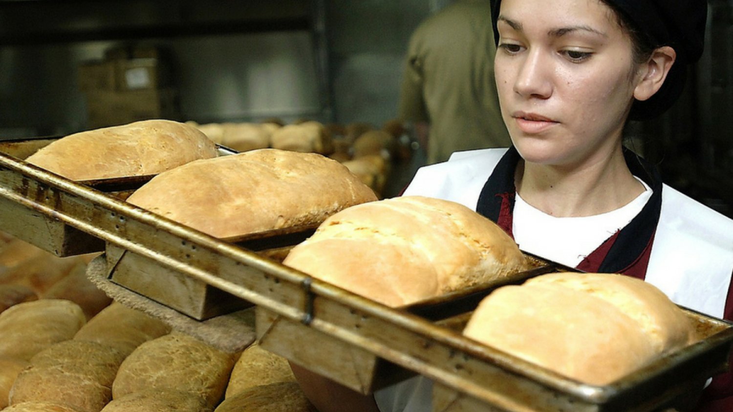 Cena bochenka chleba może wkrótce sięgnąć 8-10 złotych.