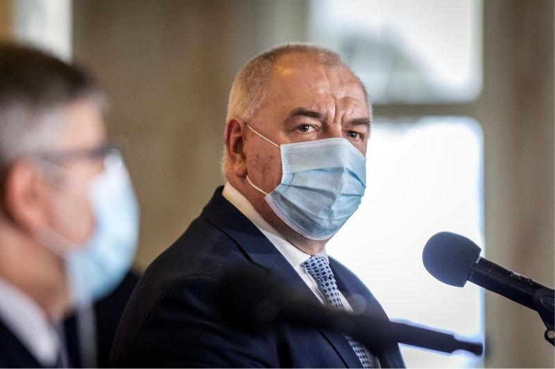 Mistrz organizacji znów wkracza do akcji.