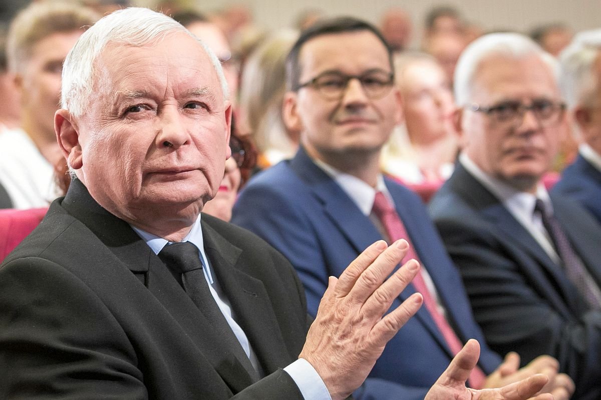 Rząd PiS wymyślił, jak skierować do budżetu kolejny strumień pieniędzy - tym razem popłynie z państwowych spółek