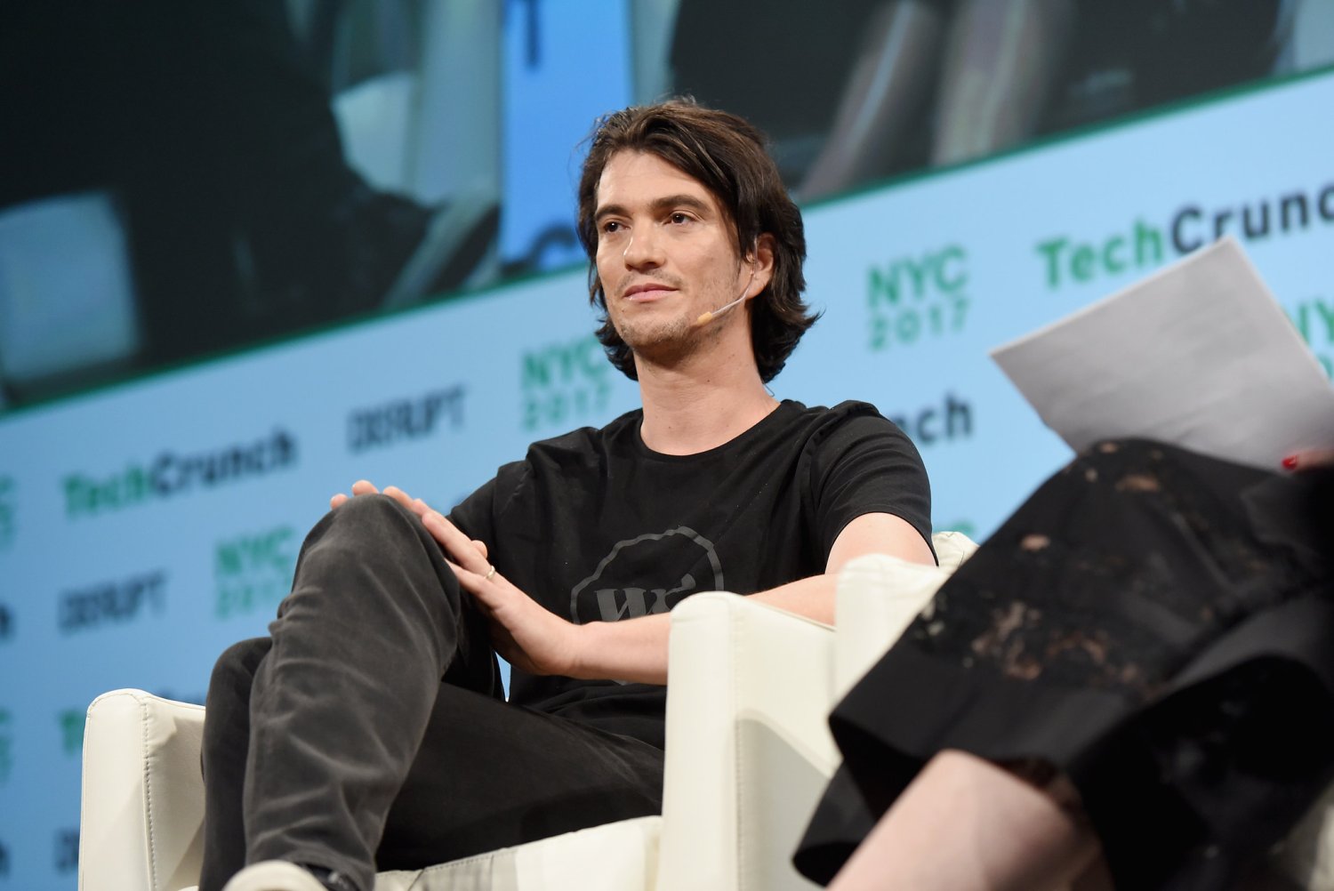Adam Neumann, założyciel WeWork. Po finansowym skandalu, ustąpi z fotela prezesa, w zamian zgarnie 1,7 mld dol.