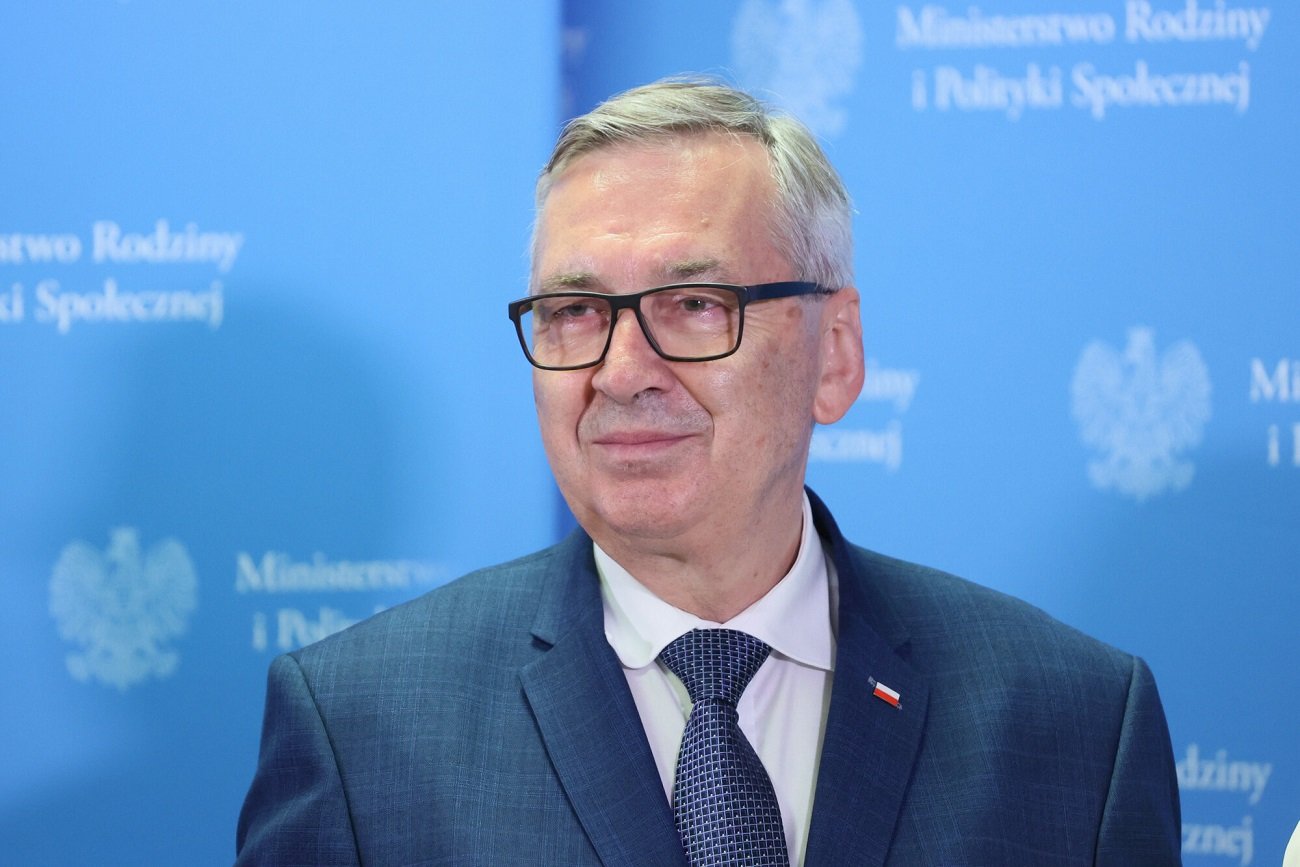 Wiceminister rodziny i polityki społecznej Stanisław Szwed wypowiedział się na temat tzw. czternastki.